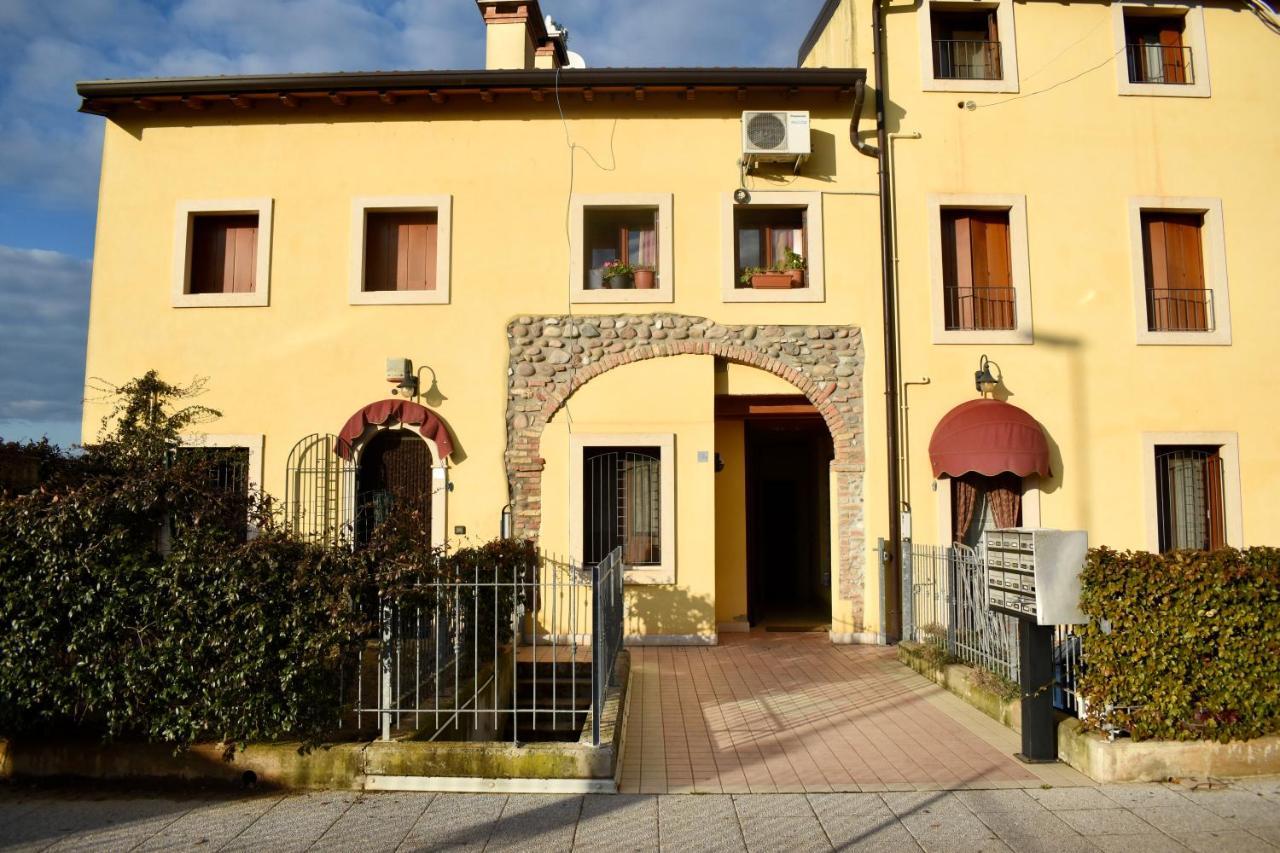 شقة Casa Giulia - فاليجيو سول مينشيو المظهر الخارجي الصورة